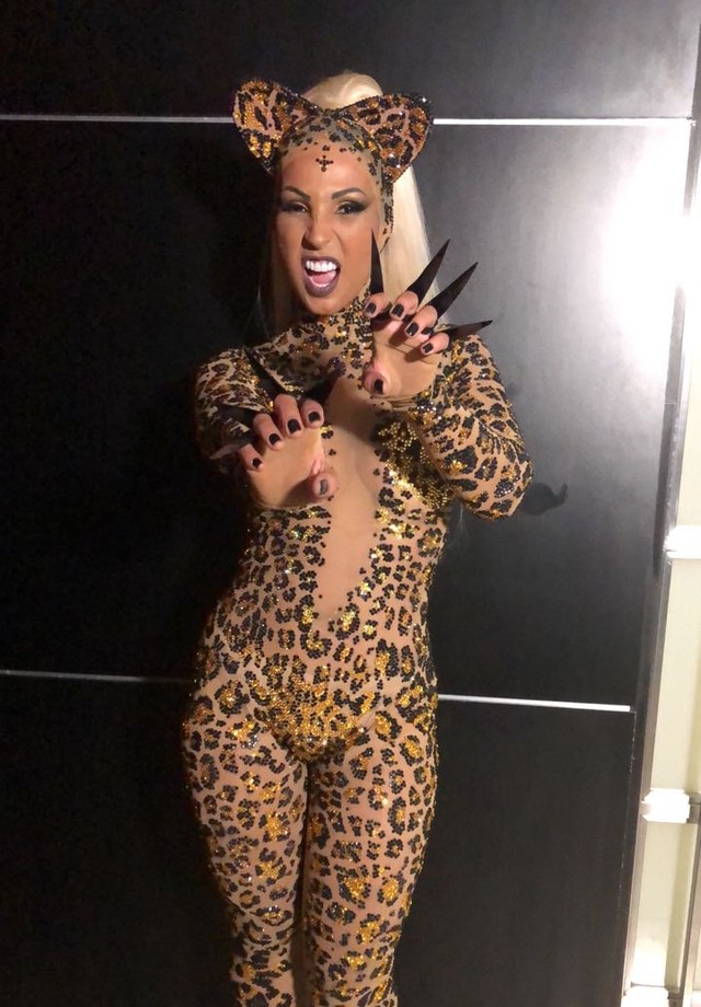 Baile da Vogue 2018 - Valesca Popozuda